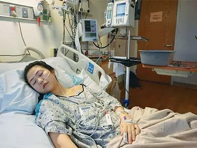 폐손상 10대 여대생 “전자담배 못 끊은 것 후회”