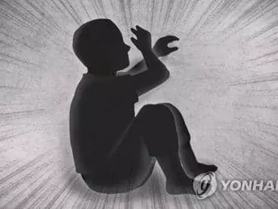 아이 4명 ‘자물쇠’ 감금 생모·조부모 체포