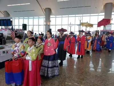 한국의 멋 '한복' 원더풀!