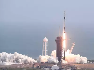 스페이스X, 유인 우주여행 성큼