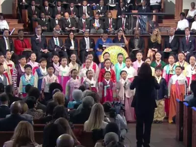 〈사진〉 킹 목사 기념식장에 한복 입은 어린이 합창단