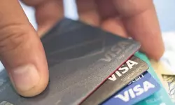 ‘이자 몇푼 차이난다고…’ 체킹에 돈 묶어두기