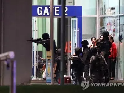 태국 쇼핑몰서 군인 총기난사 최소 21명 사망…한국인 8명 대피