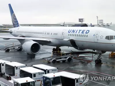 미 항공사들, 중국노선 4월말까지 중단…14번째 확진자 나와