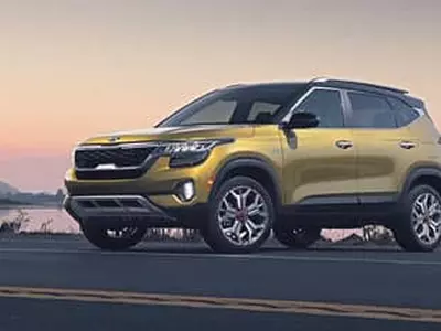 첨단으로 무장한‘작은 거인’…비포장길도 거뜬