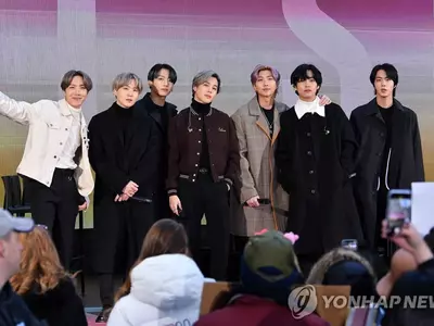 BTS, 뉴욕서 ‘NBC 투데이쇼’ 생방송… “세계 정복한 그룹” 평가