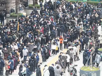 “코로나 코리안 나가라”