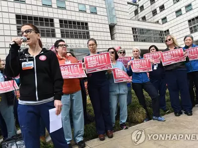질병통제예방센터"8주간 50명 이상 행사 말라" 권고
