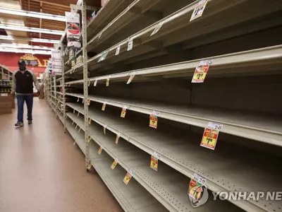 "비용 절감하려 재고량 대폭 줄였더니" 코로나19로 '물류 대란'