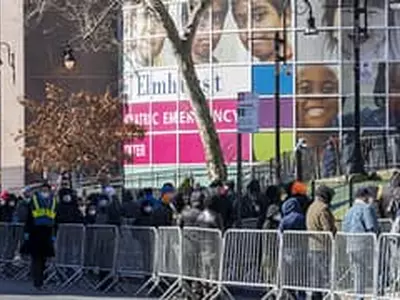 〈사진뉴스〉뉴욕, 코로나19 검사받으려는 긴 줄