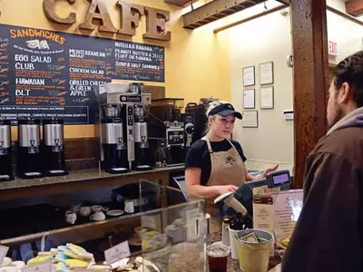 급여보호프로그램(PPP: Paycheck Protection Program) 신청 폭주에 ‘업무 마비’