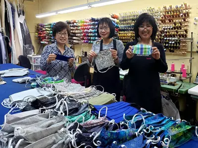 "마스크 재능 기부, 코로나19 함께 이겨내요"