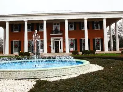 켐프 주지사 관저 직원 코로나19 확진