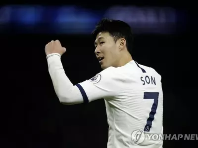 손흥민, 팬이 뽑은 2019-2020시즌 최고의 선수 ‘우뚝’