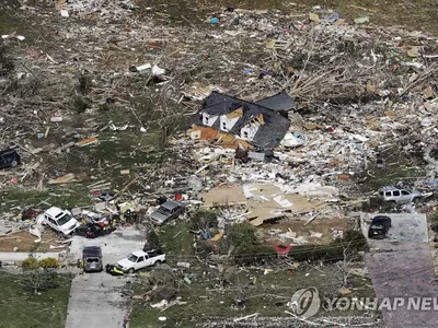 코로나19 와중에 토네이도까지…남부 사망자 30명 넘어