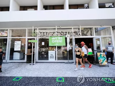 쉐이크쉑 등 유명체인들이 미국 중소기업 긴급대출 '덥석'