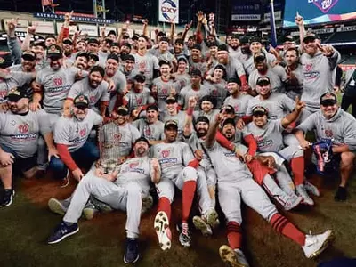 창단 첫 WS 우승 배너 ‘언제쯤 걸려나’