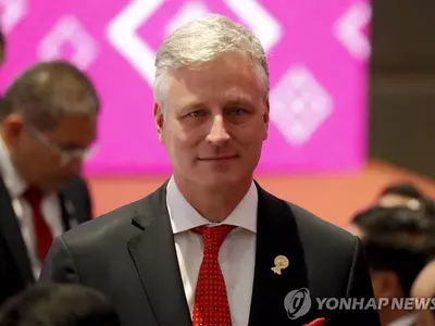 미 안보보좌관 "미국, 김정은 어떤 상태인지 몰라…예의 주시"