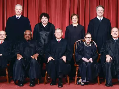 사상 초유의‘법원 밖 전화 재판·오디오 생중계’