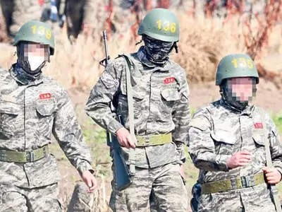 총 든 손흥민 “진짜 슈팅(shooting·사격) 배웠다”