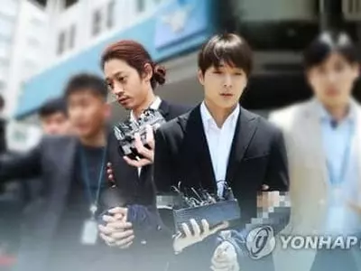 ‘집단성폭행’ 가수 정준영 2심서 징역 5년…최종훈은 2년6개월