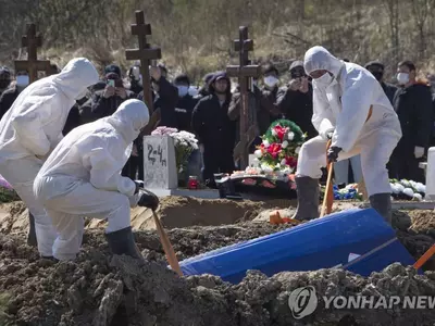 전세계 코로나19 사망자 30만명 넘어서…미국서 8만5천명