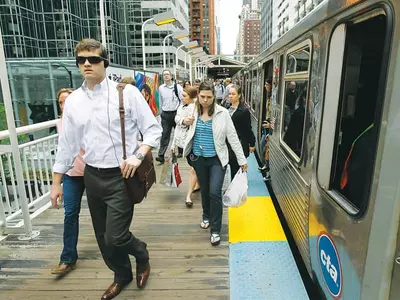 코로나 바이러스 피해 교외로 이사하고 싶다