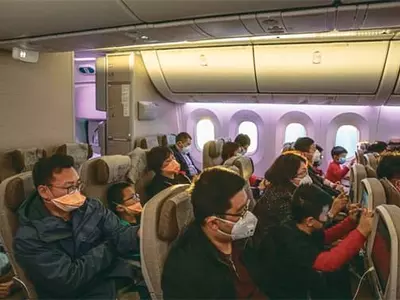 “화장실 가려면 손 드세요”