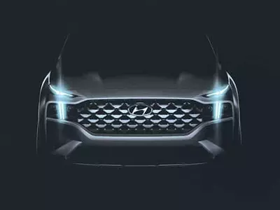 싼타페 2년만에 신차급 변신