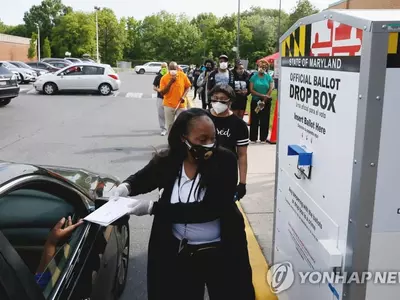 메릴랜드에 등장한 드라이브인 예비선거 투표소