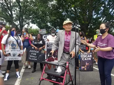 애틀랜타폭동 피해 91세 한인, 보행보조기 의지 시위 동참