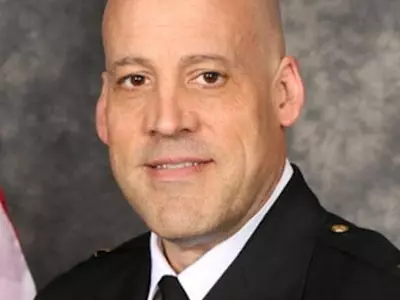 잔스크릭시 흑인운동 비난 게시 서장 조사 착수