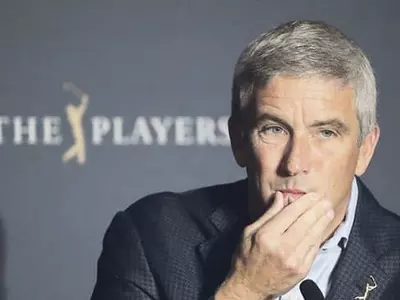 PGA 투어, 8시 46분에 추모의 묵념