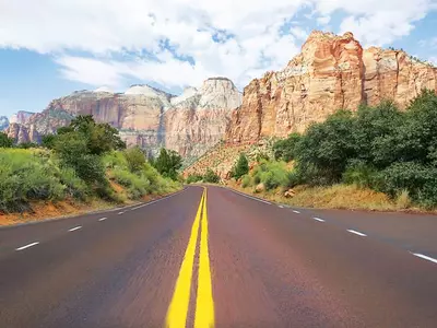 수백만년 침식으로 신비롭게 빚어낸‘신들의 정원’