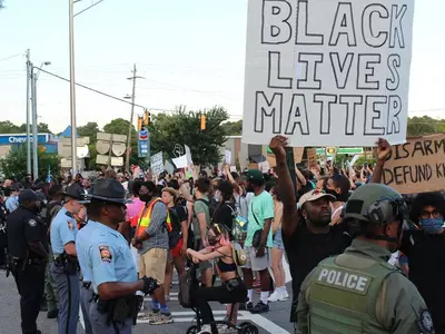 〈사진〉브룩스 사망사건 시위 열려