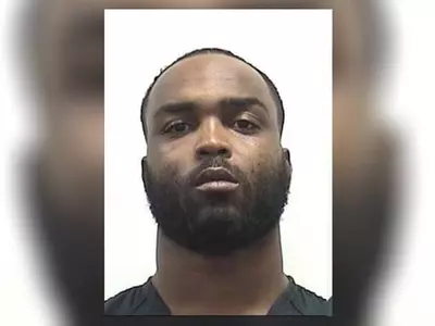 전 NFL 풋볼선수 강간 혐의 체포