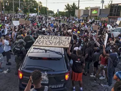 조지아 젊은층 코로나19 감염 심각