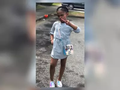 시위대 총에 8세 소녀 사망..시위대 강제 해산