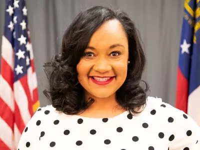 루이스 대체 연방하원 후보에 니케마 윌리엄스 선출