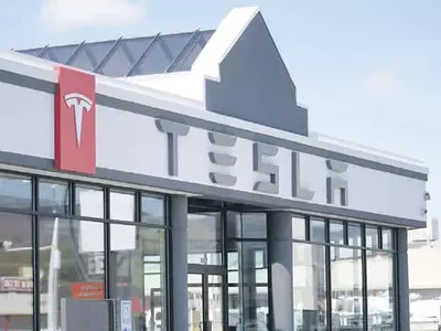 테슬라, S&P 500 지수 편입 되나 월가 관심