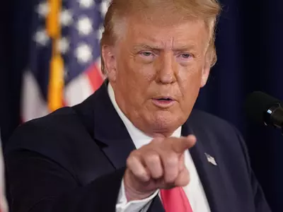 다급한 트럼프, 이번엔 코로나구제책 독자행동…감세카드도 불쑥