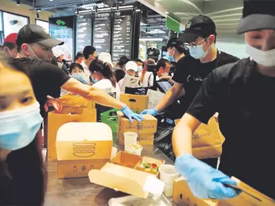 “미국은 밉지만 버거는 맛있어”