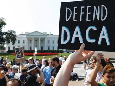 “DACA 축소 정책 중지하라”