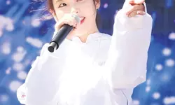 데뷔 12주년 미니 콘서트 역시 아이유