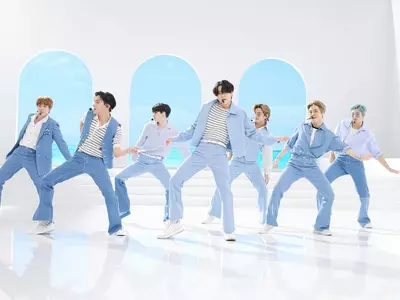 BTS '다이너마이트', 빌보드 싱글 2위…한 달째 폭발력 지속