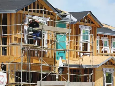 호황 누리는 주택 시장, 매물 부족에 발목 잡히나