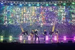 BTS 온라인콘서트 99만명이 봤다…시청권 매출 500억원대