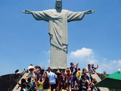 건립 89주년 맞은 리우 거대 예수상