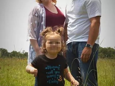 ‘가짜 임신’ 남친 속인 여성, 아기 훔치려 친구 배 갈라