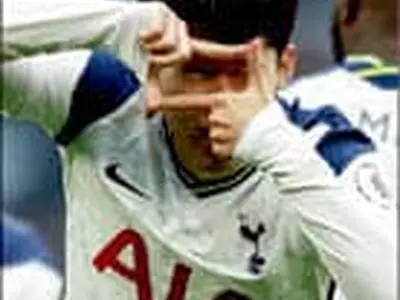 손흥민, 리그 7호골… 경기 시작 45초만에‘벼락슛’